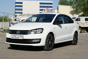 Volkswagen Polo X676AB790