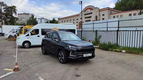 Москвич 3 Р185РА790